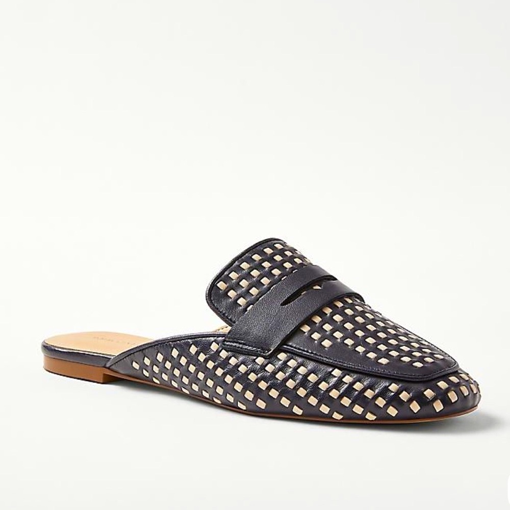 Ann Taylor NIB NAVY Woven Leather Loafer Size 8.5
